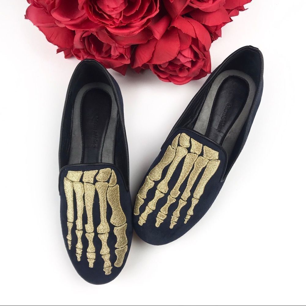 New mara & mine jem skull loafers